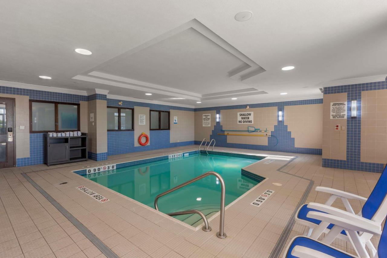 Executive Residency By Best Western Toronto-Mississauga Hotel Kültér fotó